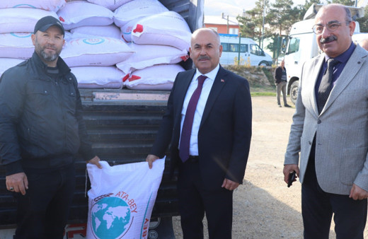 Sivas’ta arpa tohumları çiftçi ile buluştu