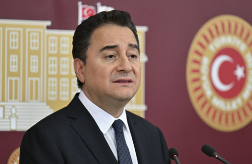 Ali Babacan'dan Bahçeli'ye ağır eleştiriler, 'yeni anayasa' çıkışı: Bizden destek falan beklemeyin