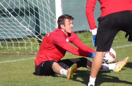 Afyonspor Altınordu maçı hazırlıkları sürüyor