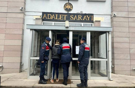 Dolandırıcı kadın yakalandı! 71 dolandırıcılık olayına karışmış!