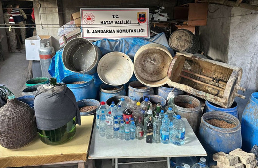 Hatay’da 275 litre kaçak rakı ele geçirildi
