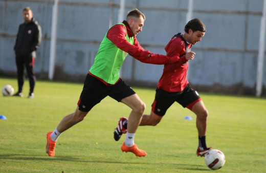 Sivasspor’da Trabzon mesaisi devam ediyor