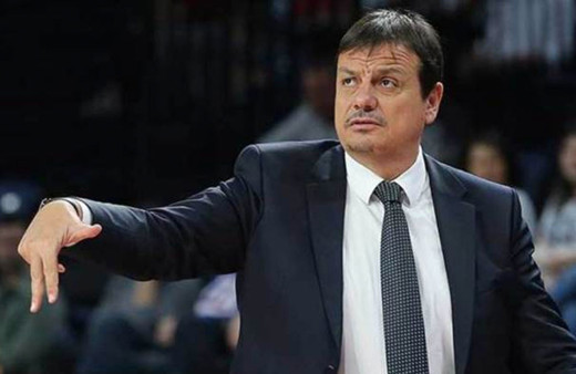 Panathinaikos gaza bastı Ergin Ataman EuroLeague tarihine geçti