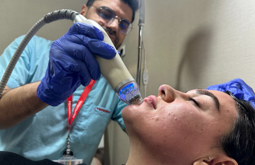 Cildiye uzmanları açıkladı, güzelliğin anahtarı altın iğne tedavisinde yatıyor