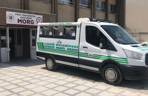 Oğluyla tartışan yaşlı adam, yere düşüp hayatını kaybetti!