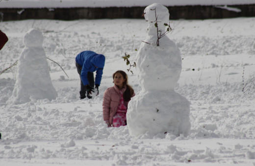 Kırklareli’de vatandaşlar karın tadını çıkardı