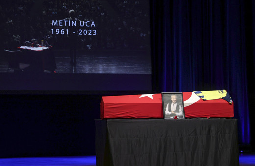 Metin Uca'nın cenaze törenindeki tuhaflıklar! Gaffar Yakınca yazdı