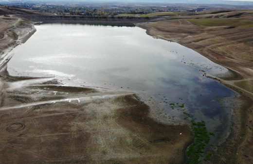 Eskişehir'de Keskin Göleti’nde kuraklık nedeniyle su bitti