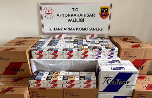 Afyonkarahisar’da jandarma tarafından 140 bin adet makaron ele geçirildi