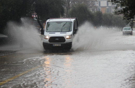 Meteoroloji Datça ve Marmaris’e şiddetli yağış uyarısı yaptı