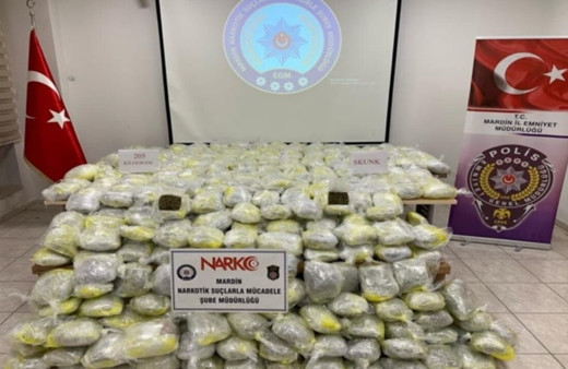 Mardin’de 250 kilogram uyuşturucu ele geçirildi, 2 şüpheli tutuklandı