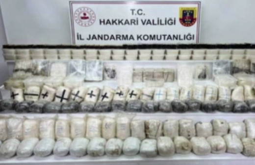 Bakan Yerlikaya açıkladı! 7 ilde uyuşturucu operasyonu: 13 gözaltı