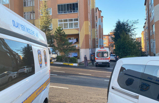 Kocaeli’de karısını öldürdü, oğlunu yaraladı