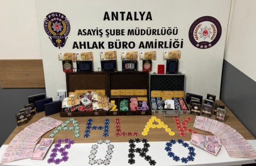 Antalya'da kumar oynatılan 5 iş yerine işlem yapıldı!