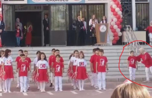 Bu görüntü vicdanları yaralamıştı... O öğretmenle ilgili karar verildi!