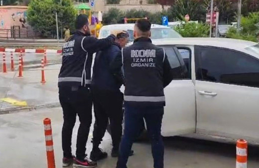 Zaman'ın eski yöneticilerinden firari FETÖ'cü Mehmet Kamış yakalandı