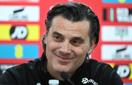 A Milli Takım'ın uçağı Münih'e acil iniş yaptı! Montella'nın ağabeyi ile ilgisi ne?