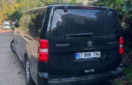 Minibüsle kaçan göçmenler Muğla'da yakalandı