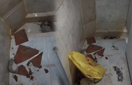 KYK yurdunda duş alan öğrencinin kafasına fayans düştü