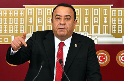 İYİ Parti'den istifa eden Adnan Beker Akşener'in fuhuş oteli iddialarına ilişkin konuştu