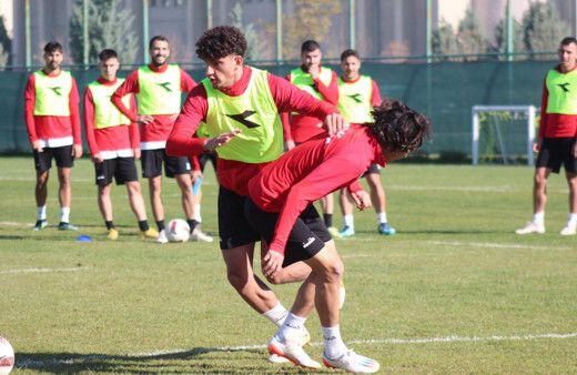 Afyonspor hazırlıklarını antrenman ile tamamladı