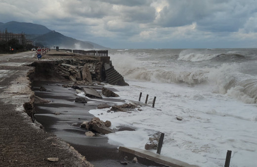 Valilik'ten şiddetli fırtına uyarısı yapıldı, Pazar gününe dikkat!
