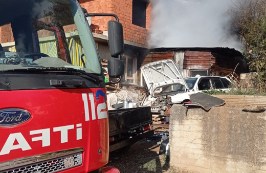 Burdur’da kalorifer kazanı patladı, alevler eve sıçradı