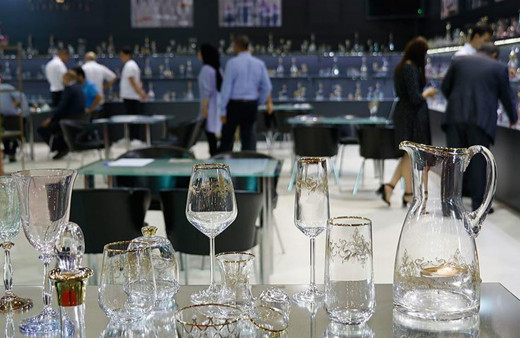 Züccaciye sektörü ABD, Japonya ve Kanada'ya yöneldi