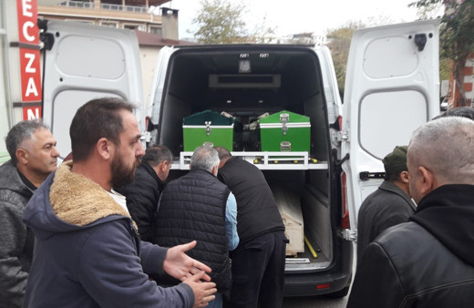 Batan yük gemisinde ölen mürettebat Yalova’da toprağa verildi