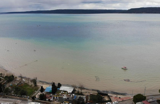Çanakkale Boğazı’nda denizin rengi değişti!