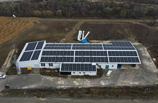 Kastamonu'da sarımsak fabrikasının enerjisi güneşten karşılanıyor!