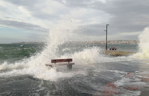 Ege Denizi’nde şiddetli fırtına bekleniyor