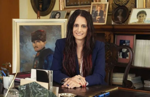 Türkiye'nin en zengin kızı İpek Kıraç aşık oldu! İşte İpek Kıraç'ın müzisyen sevgilisi....