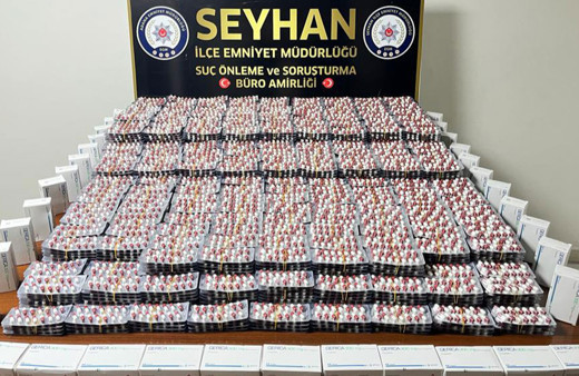 Adana'da bir araçta 41 bin 6 uyuşturucu hap ele geçirildi!