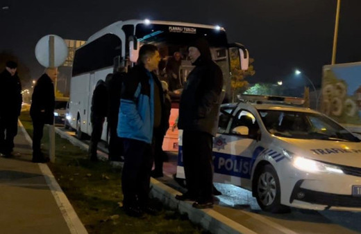 Anıtkabir'e gitmek isterken hayatlarının şokunu yaşadılar! Yolcular evlerine döndü