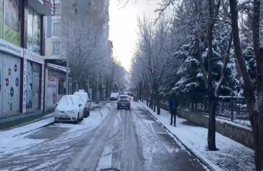 Ağrı Patnos beyaza büründü