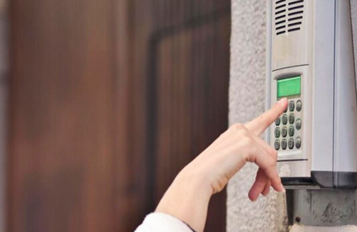 Şifreyi 1234 yapmışlar! Hırsızlar yazılımcıyı bir yılda 5 kez soydu!