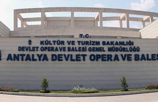 Antalya Devlet Opera ve Balesi "La Boheme" operasını sahneleyecek