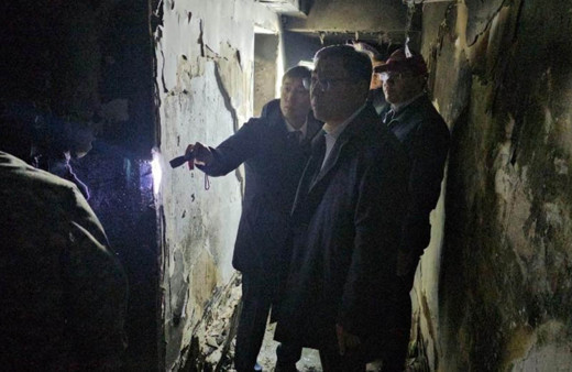 Kazakistan'da hostel yangını: 13 ölü