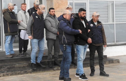 Kırşehir'de DEAŞ operasyonu: Sözde "kadı" ile 2 örgüt üyesi yakalandı!