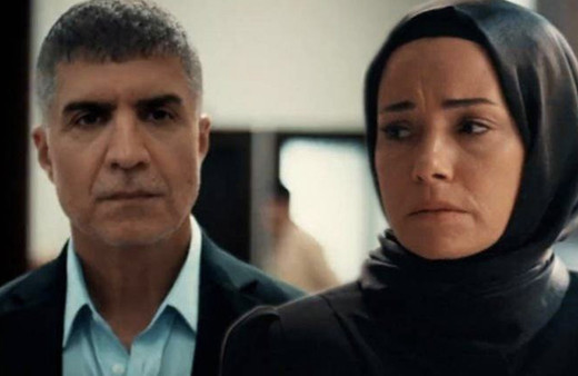 Özgü Namal'ın olduğu Kızıl Goncalar dizisindeki tarikat ismi tepki çekti!