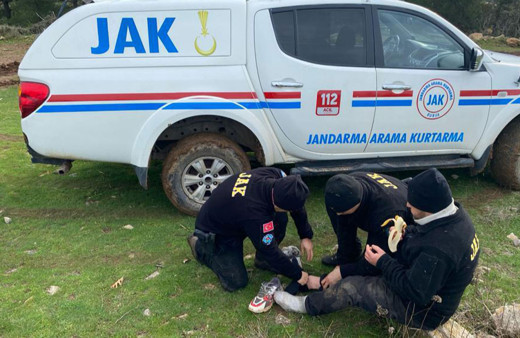 Ormanlık alanda kaybolmuştu! Jandarma timleri buldu