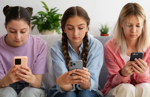 16 yaş altına cep telefonu kullanımına yasak getirecekler!