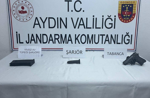 Köşk'te ruhsatsız av tüfeği ve tabanca ele geçirildi