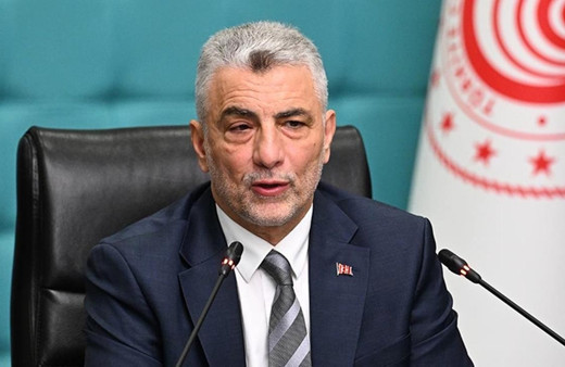 Dış ticarette kasım rekoru! Ticaret Bakanı Bolat, ihracat rakamlarını açıkladı