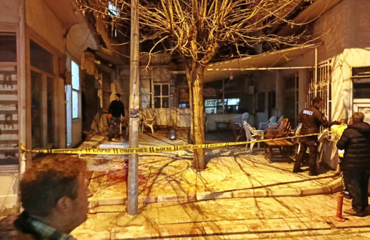 Emet’te iki muhtar arasında silahlı kavga