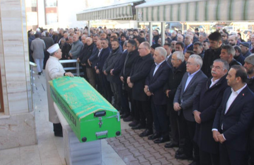 Eski milletvekilinin acı günü! Ağabeyi vefat etti