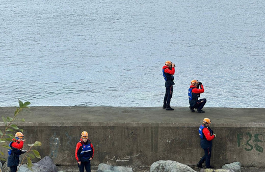 Denizde kaybolan kadını arama çalışmaları devam ediyor!