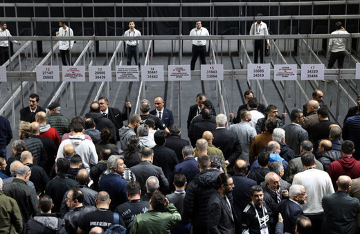 Beşiktaş yeni başkanını seçiyor! Oy verme işlemi başladı