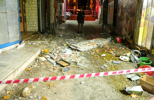 Balkonun zemini çöktü, 6. kattan düşen kişi öldü!